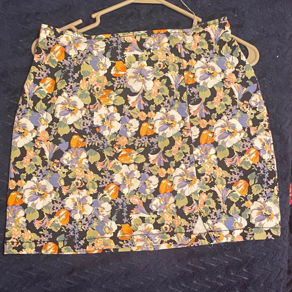 Wild Fable Black Floral  Women's mini Skirt